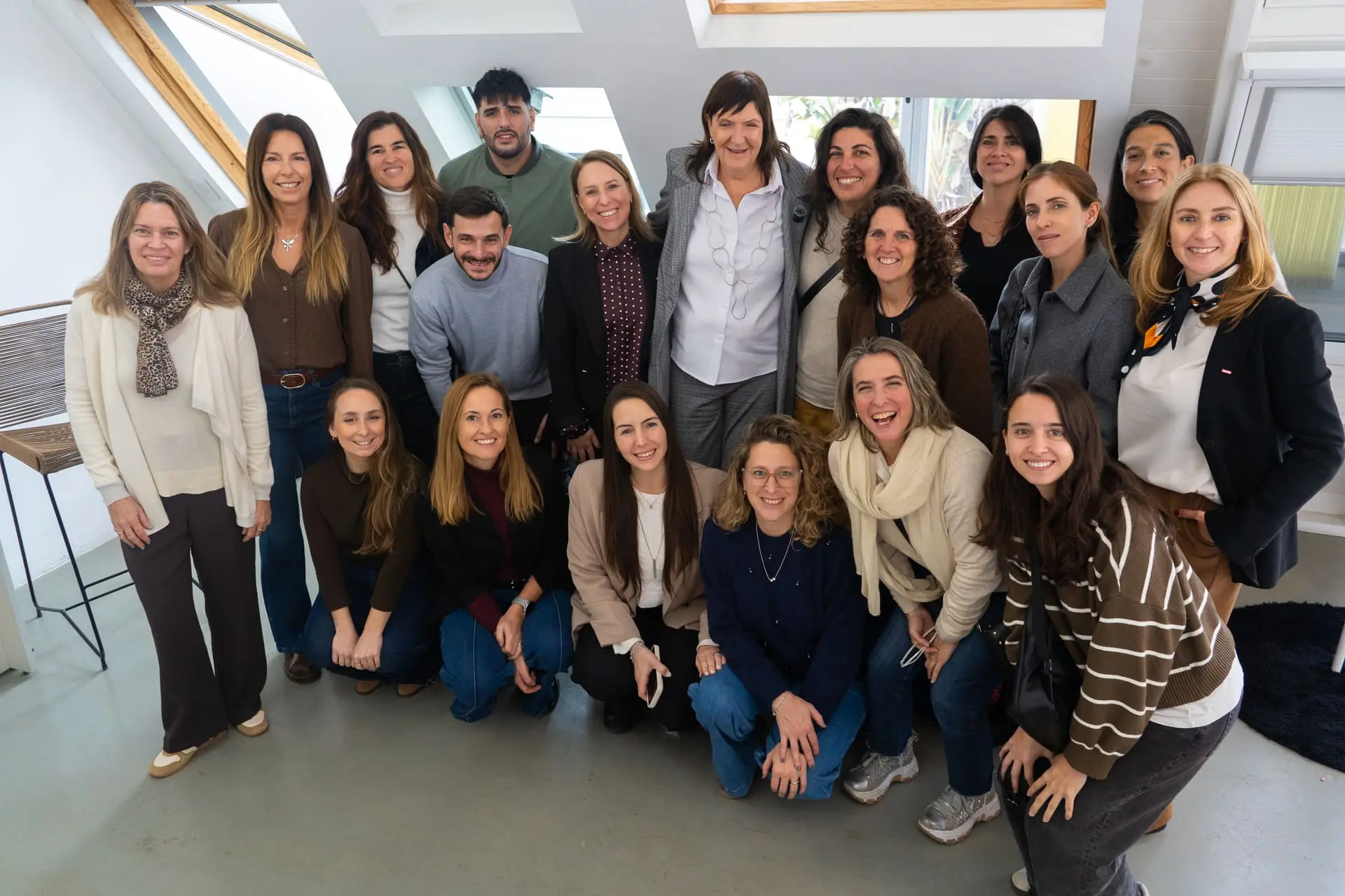 Arquitectos en encuentro de la comunidad VELUX de Techos JAC