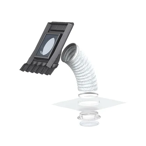 Luz natural en pasillo sin ventanas — TWF Túnel flexible instalado en Pilar